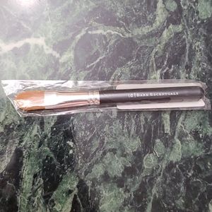 Bare Escentuals Maximum Conceal Coverage Brush